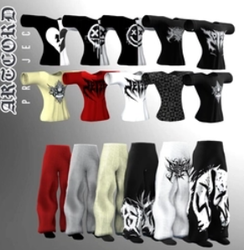 Baggy Outfit / by PillowArt