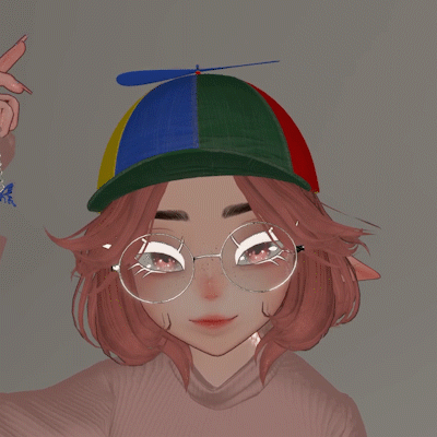 Spinnable Propeller Hat