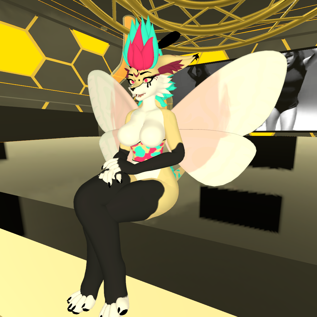Queen Bee FoxMoth