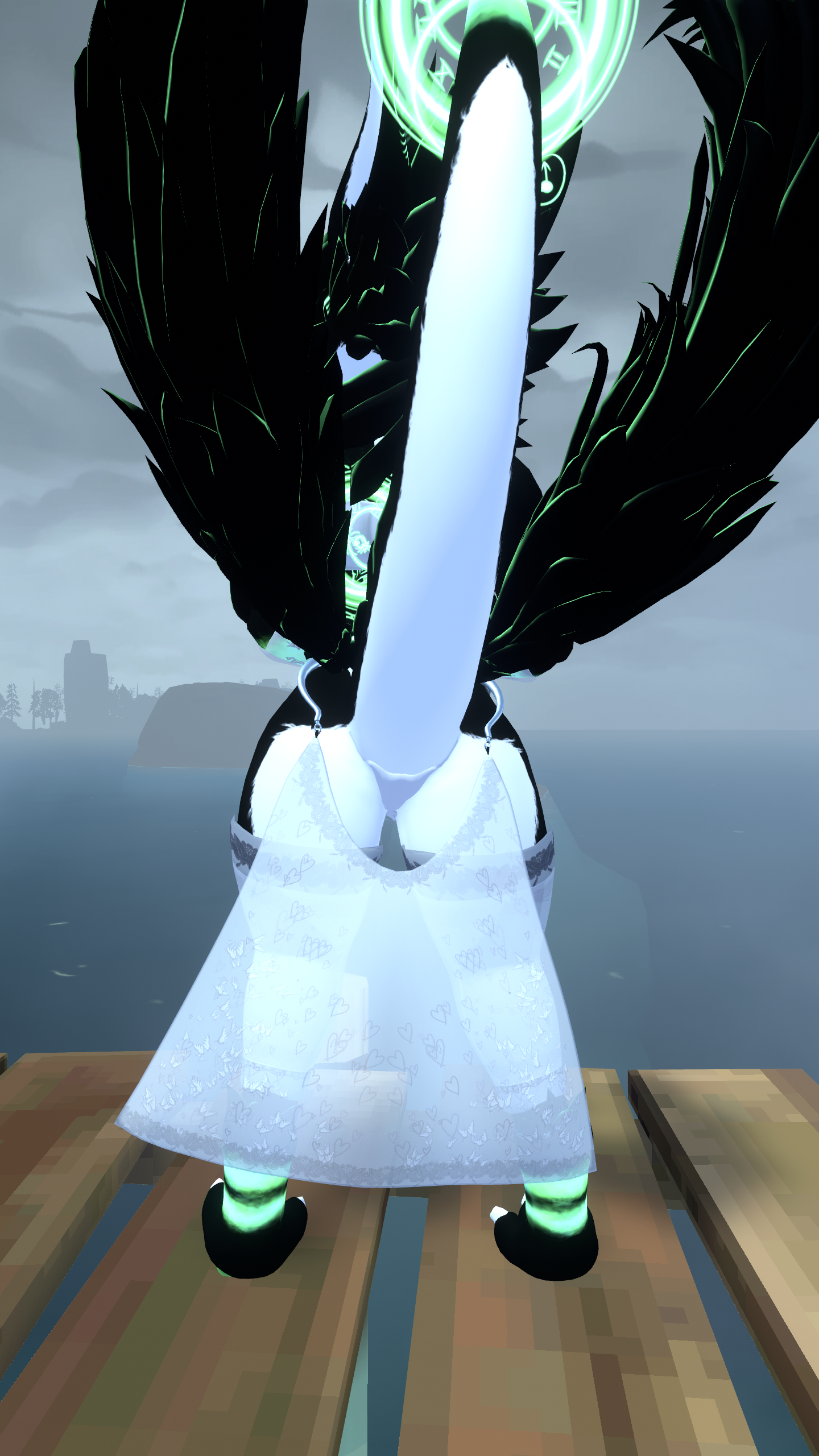 Light Lingerie for the Nardoragon